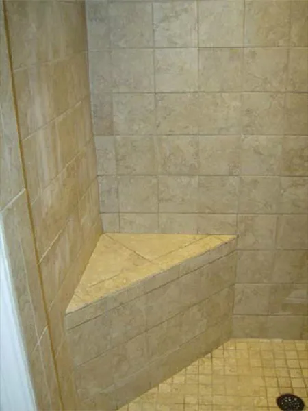 Silva Bathroom 6